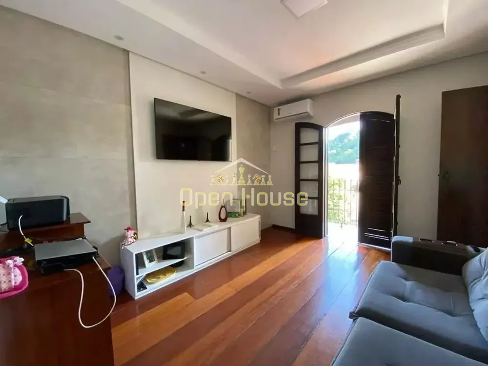 Apartamento, 4 quartos, 188 m² - Foto 1