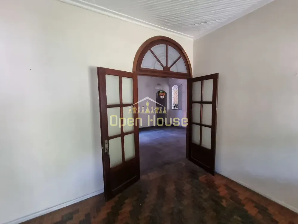 Casa, 4 quartos, 339 m² - Foto 2