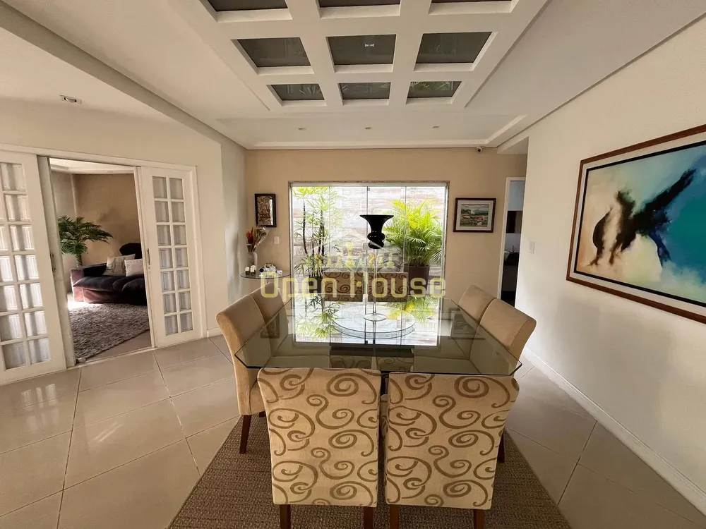 Casa, 5 quartos, 404 m² - Foto 3