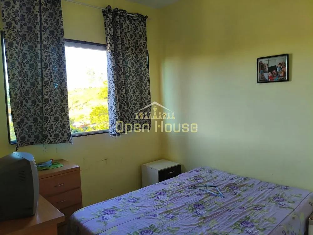 Casa, 3 quartos, 240 m² - Foto 2