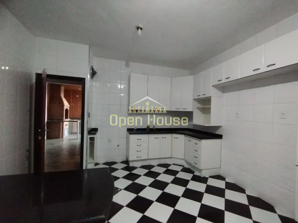 Casa, 4 quartos, 250 m² - Foto 25