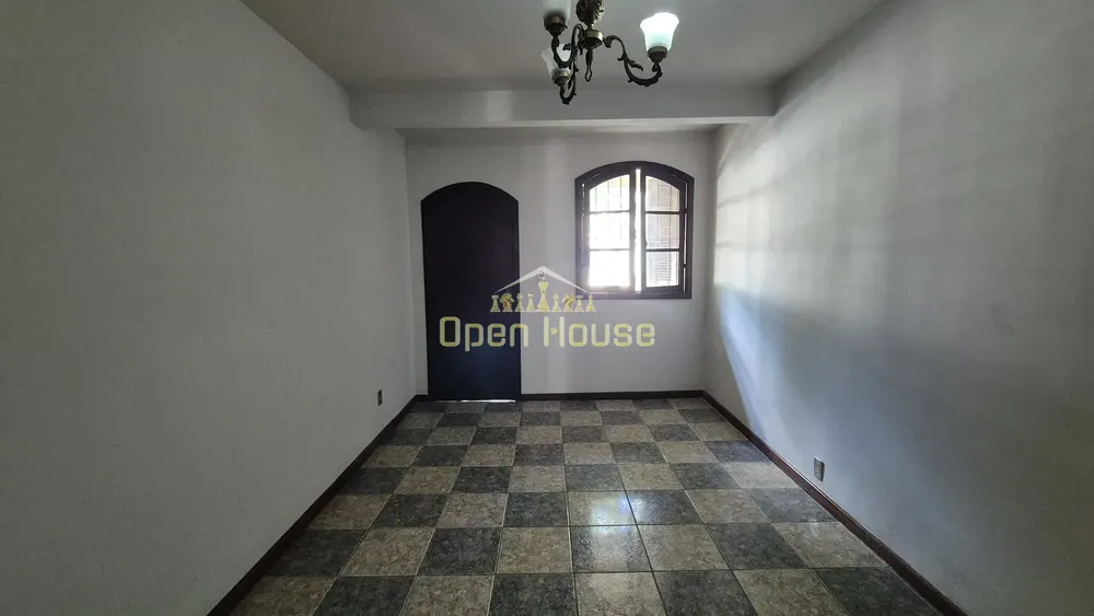 Casa, 3 quartos, 129 m² - Foto 1