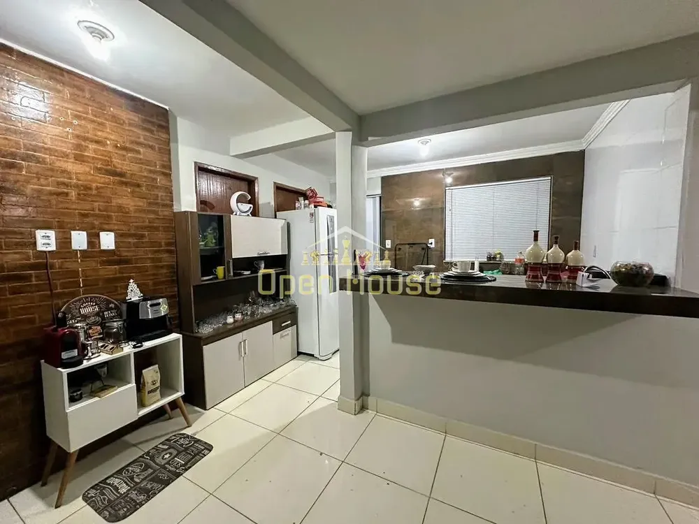 Casa, 6 quartos, 148 m² - Foto 4