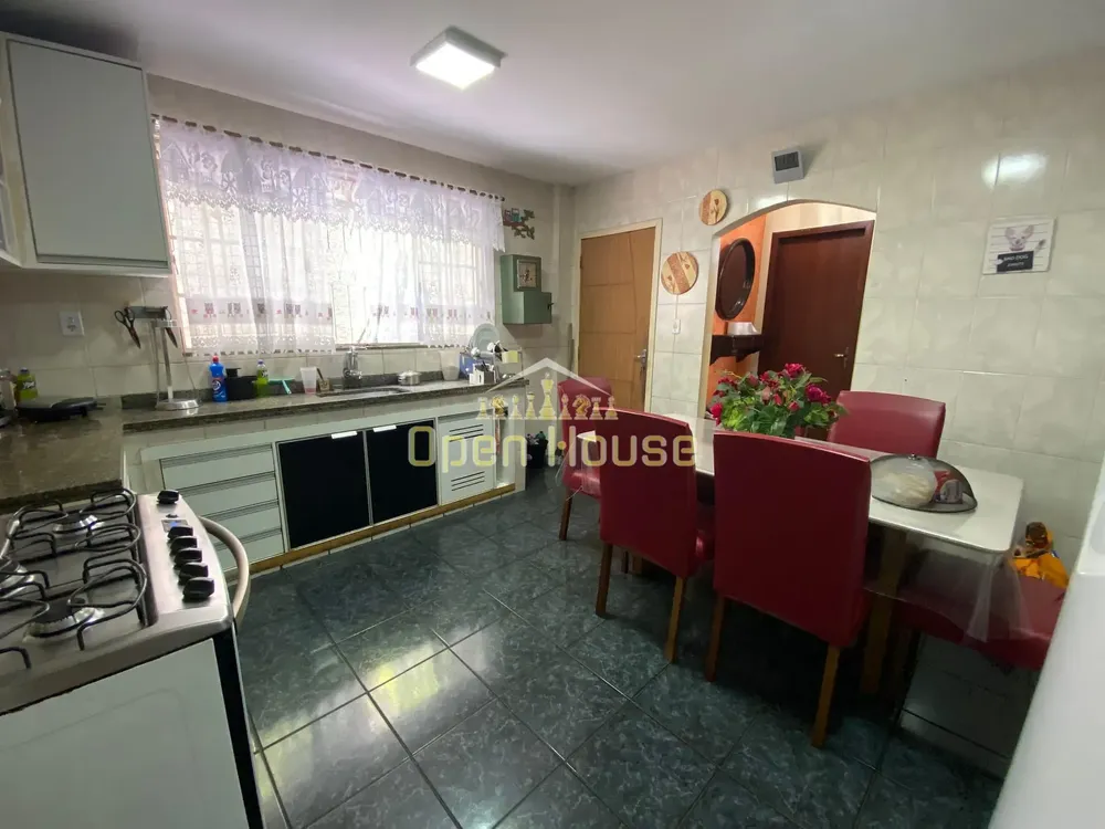 Casa, 3 quartos, 313 m² - Foto 9