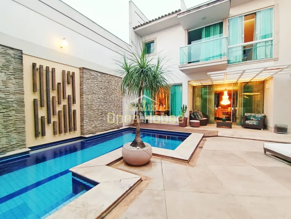 Casa, 4 quartos, 393 m² - Foto 1
