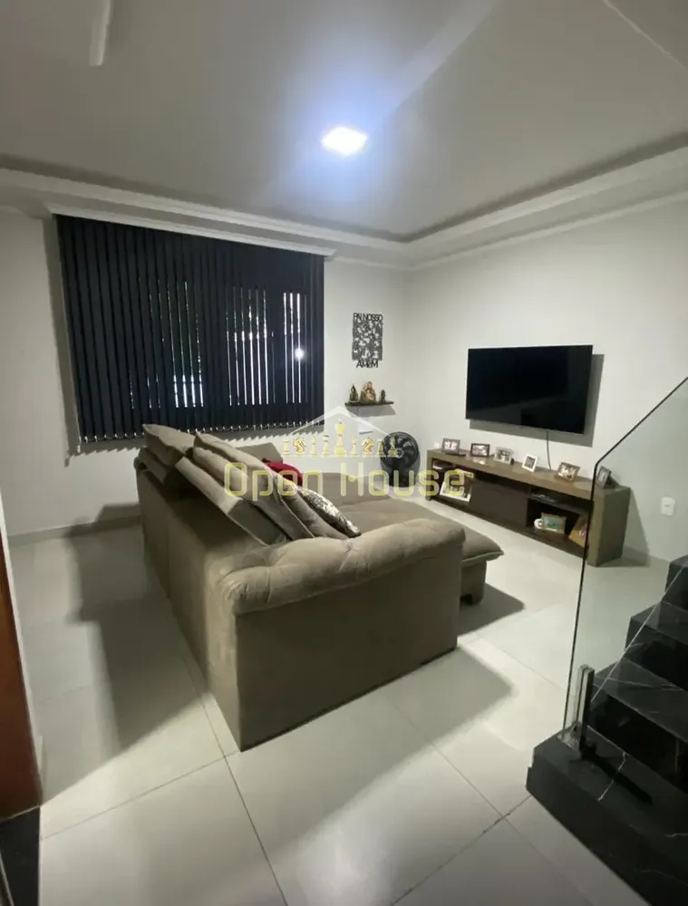 Casa, 3 quartos, 160 m² - Foto 1