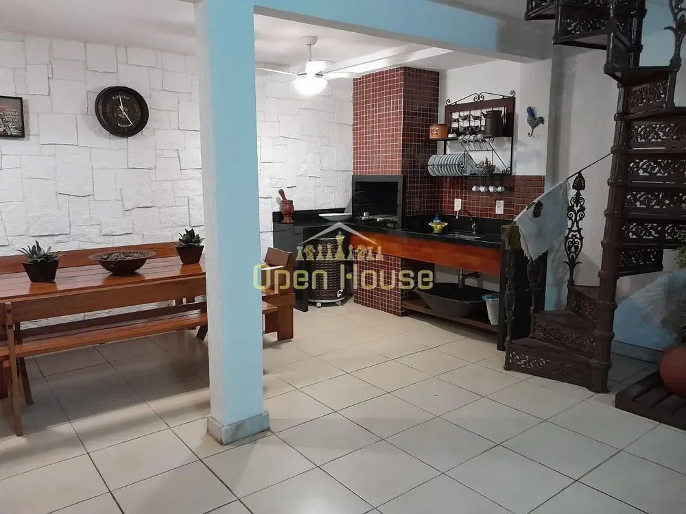 Casa, 2 quartos, 200 m² - Foto 2