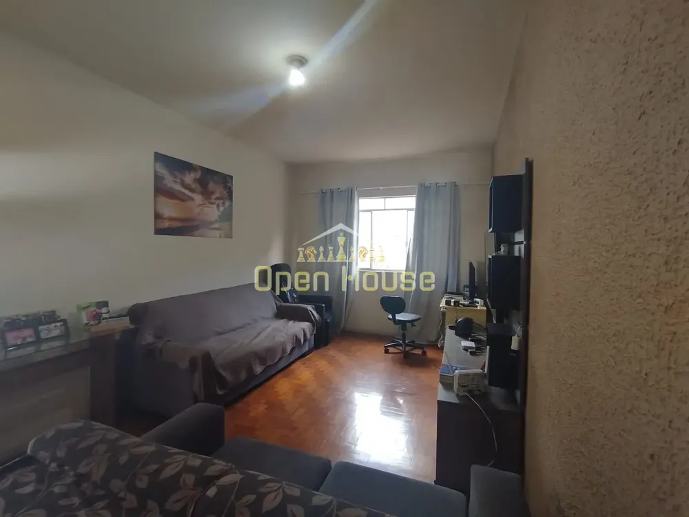 Casa, 7 quartos, 160 m² - Foto 1
