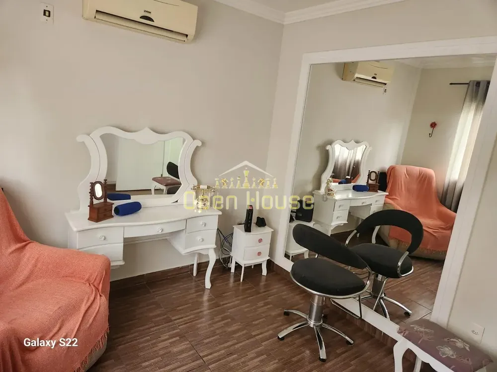 Casa, 4 quartos, 290 m² - Foto 46