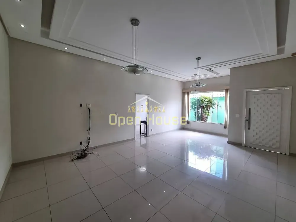 Casa, 2 quartos, 242 m² - Foto 6