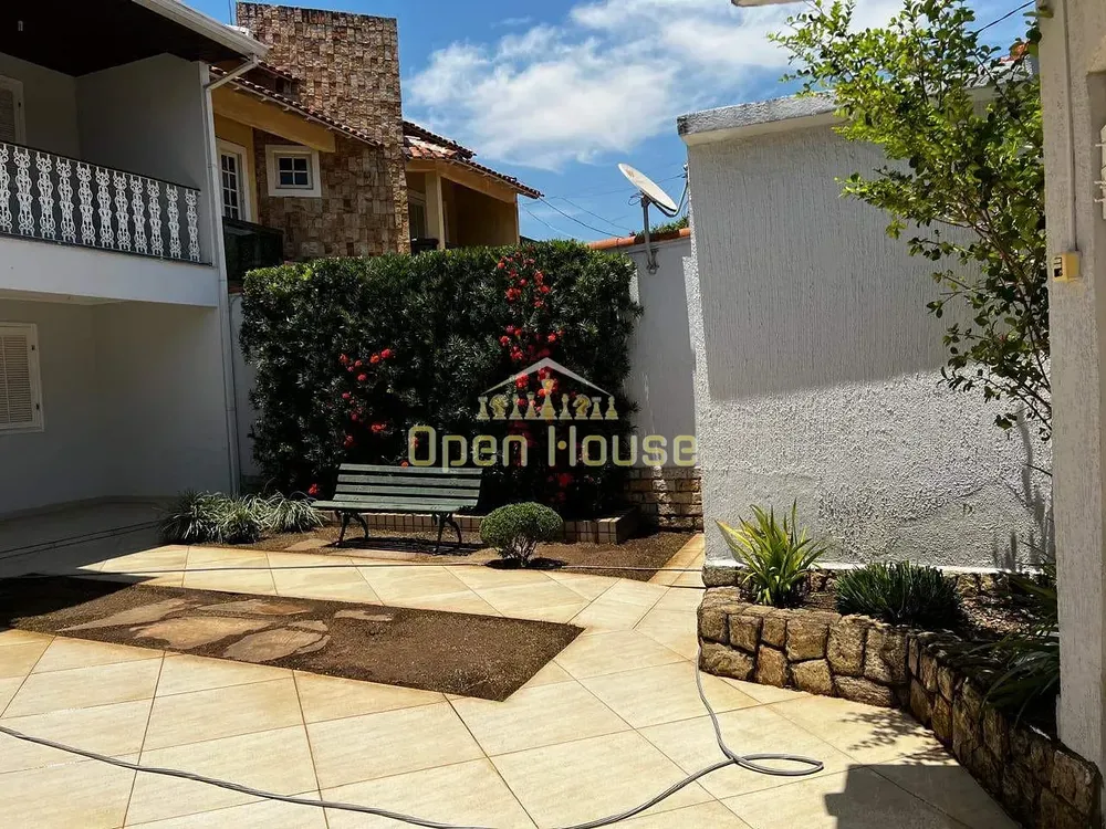 Casa, 5 quartos, 150 m² - Foto 1