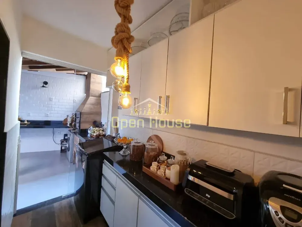 Casa, 3 quartos, 226 m² - Foto 10