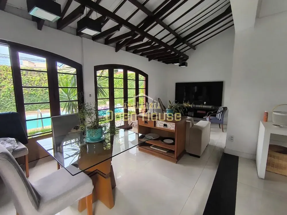 Casa, 3 quartos, 178 m² - Foto 4