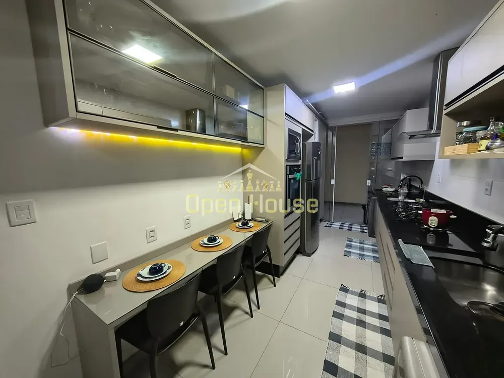 Apartamento, 3 quartos, 150 m² - Foto 1