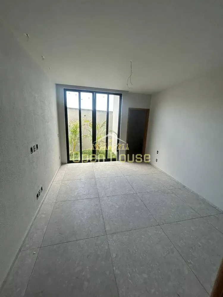 Casa, 3 quartos, 206 m² - Foto 2
