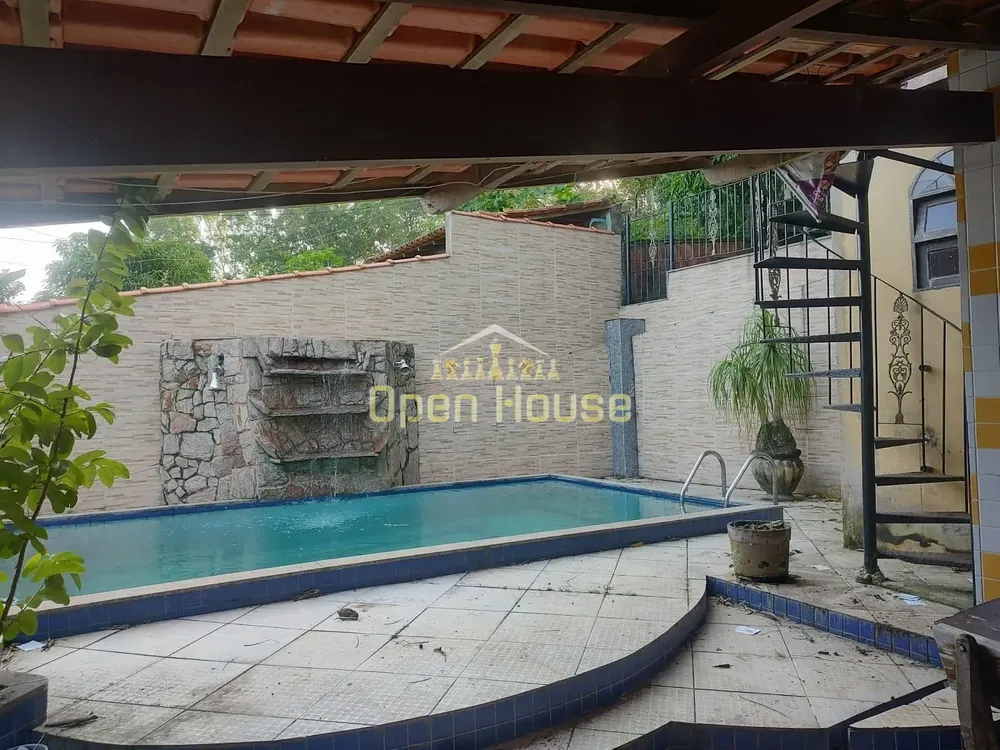 Casa, 4 quartos, 300 m² - Foto 1