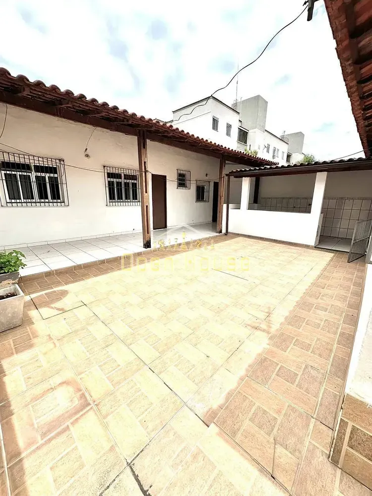 Casa, 3 quartos, 173 m² - Foto 1