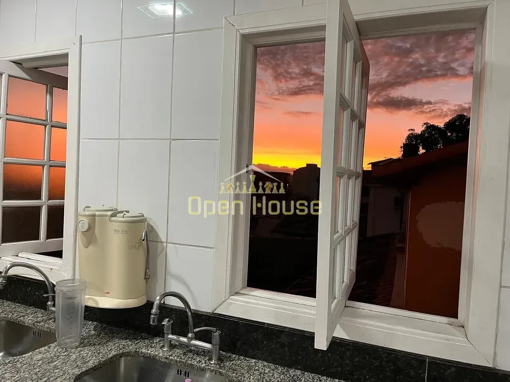 Casa, 4 quartos, 328 m² - Foto 29