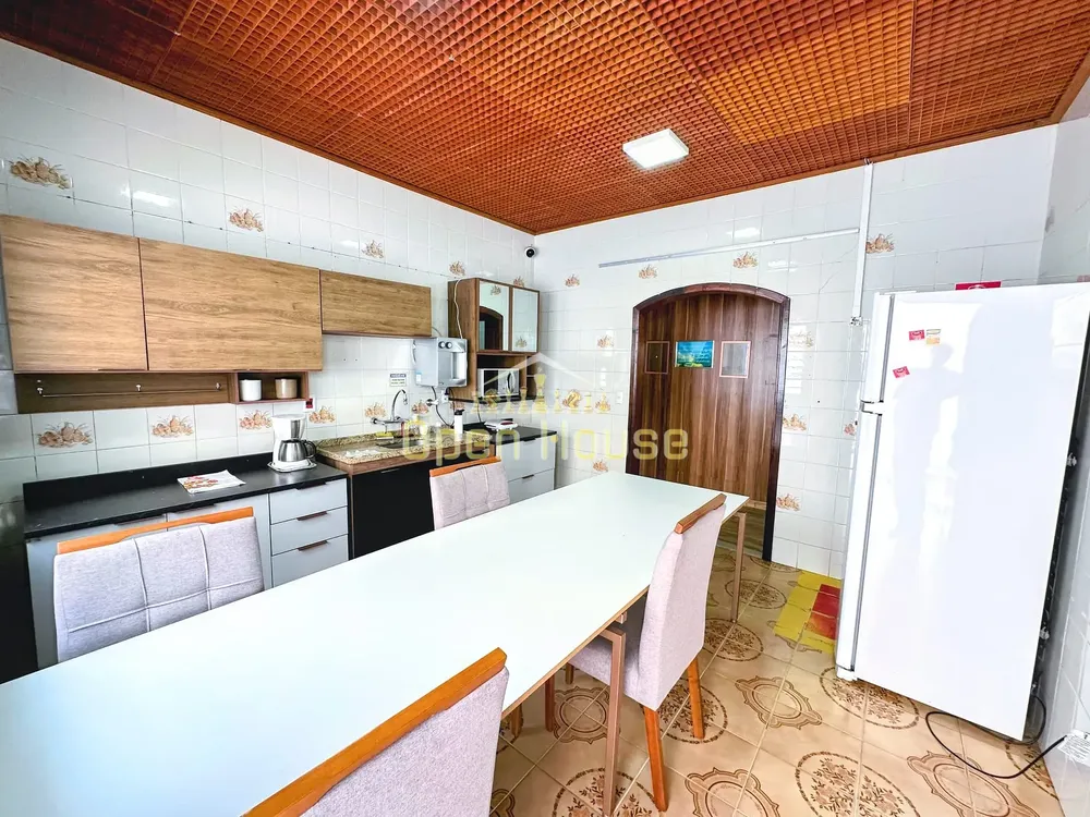Casa, 3 quartos, 220 m² - Foto 7