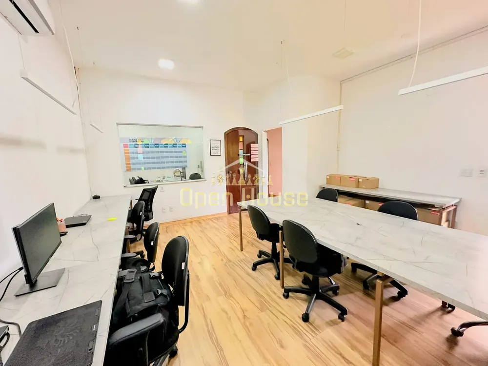 Casa, 3 quartos, 220 m² - Foto 3