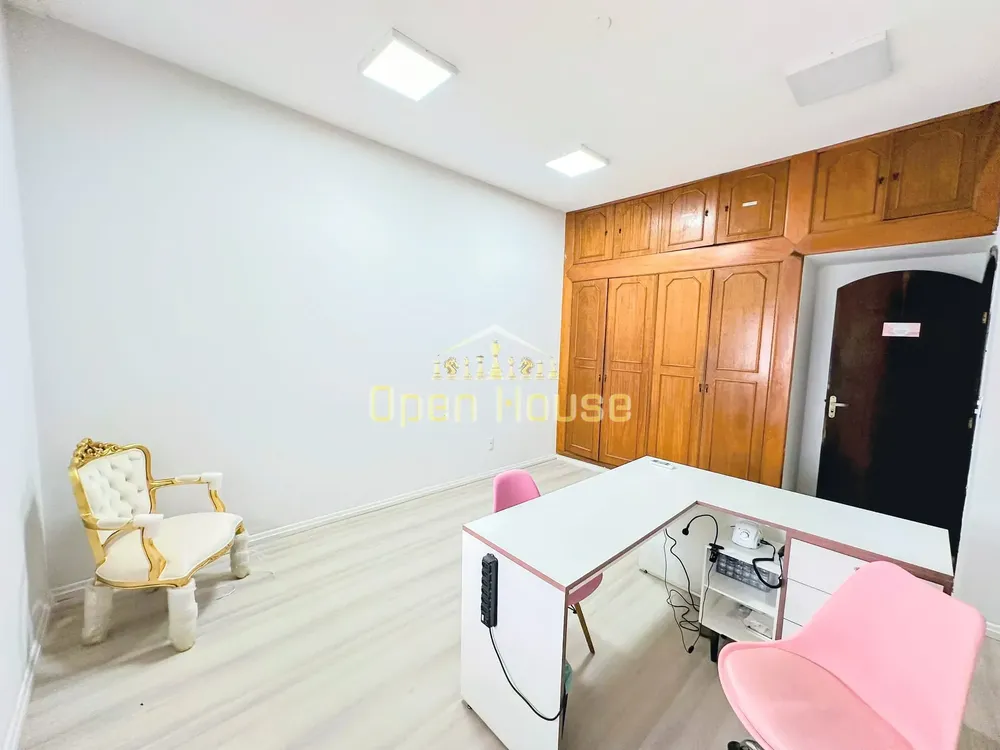 Casa, 3 quartos, 220 m² - Foto 28