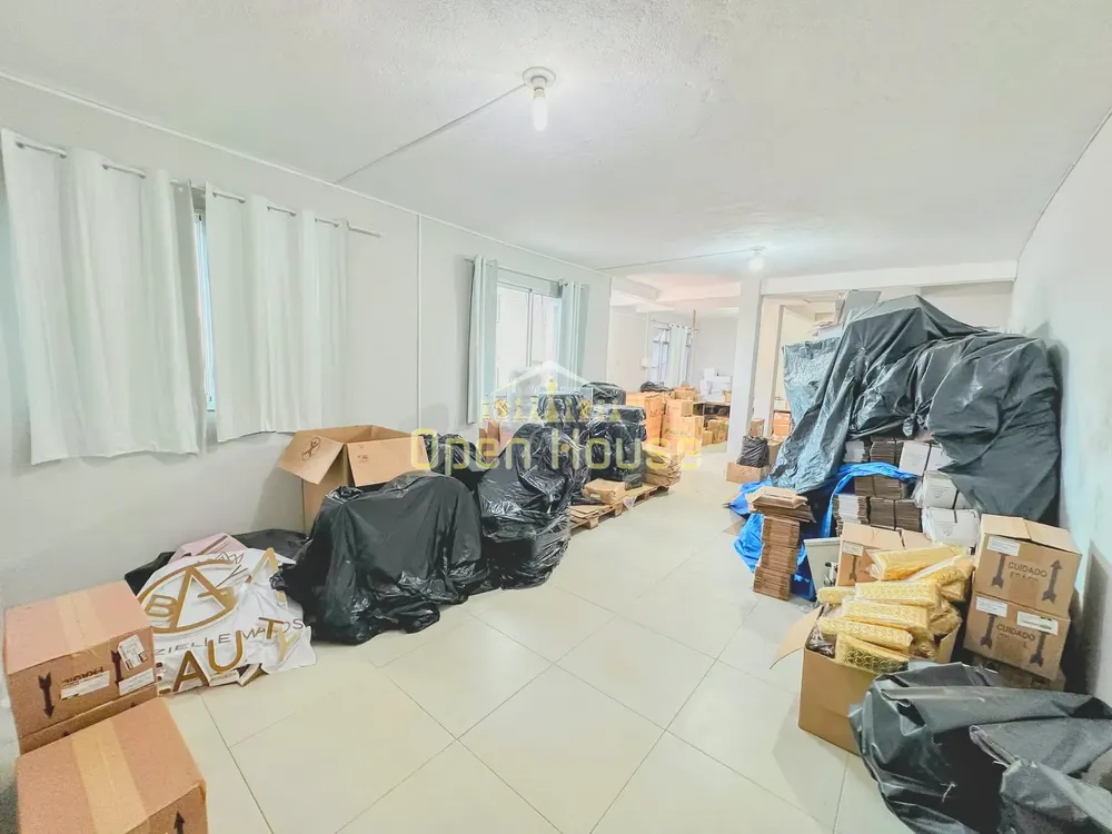 Casa, 3 quartos, 220 m² - Foto 4