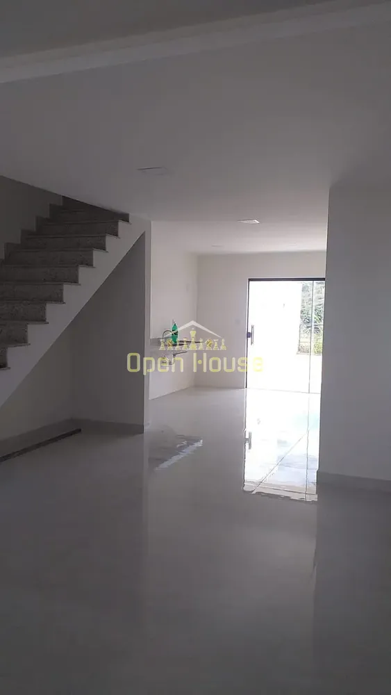 Casa, 3 quartos, 183 m² - Foto 2