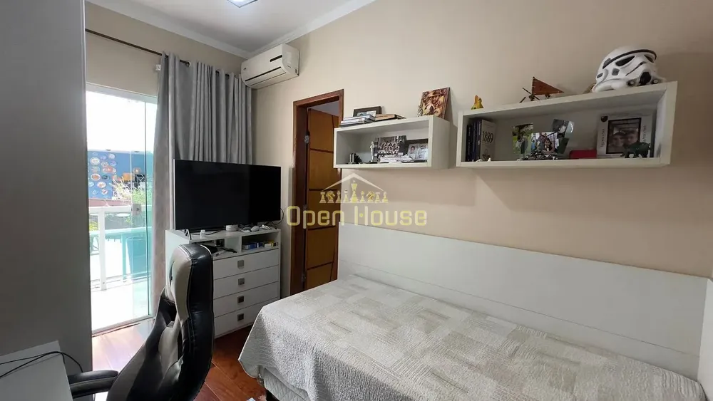 Casa, 3 quartos, 240 m² - Foto 15