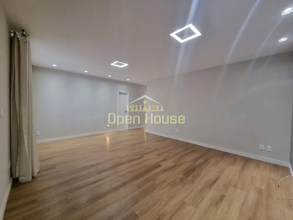 Casa, 3 quartos, 212 m² - Foto 4