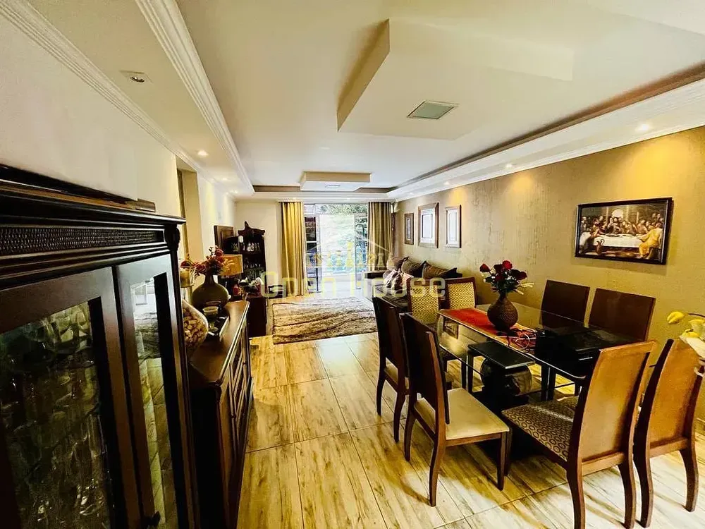 Apartamento, 3 quartos, 221 m² - Foto 2