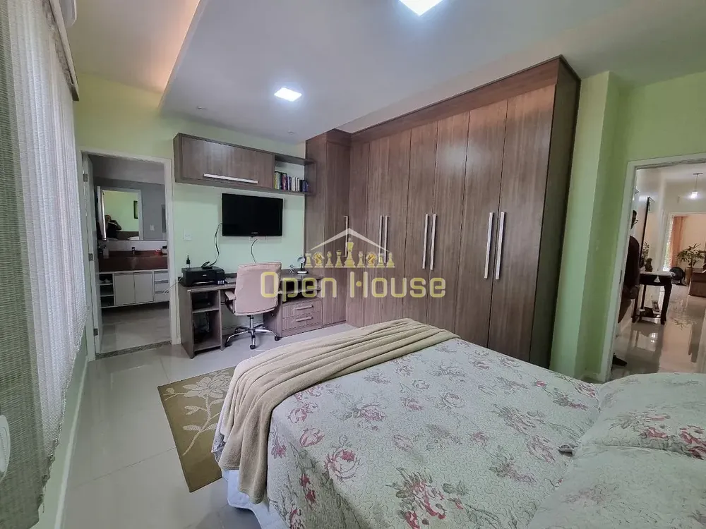 Casa, 3 quartos, 218 m² - Foto 16