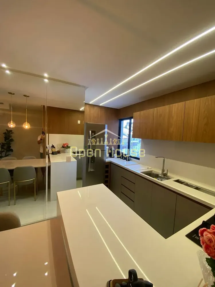 Apartamento, 3 quartos, 152 m² - Foto 2