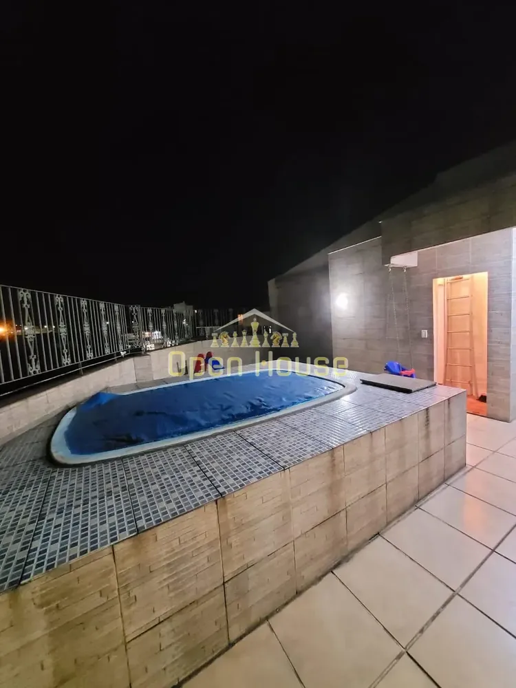 Cobertura, 3 quartos, 166 m² - Foto 1