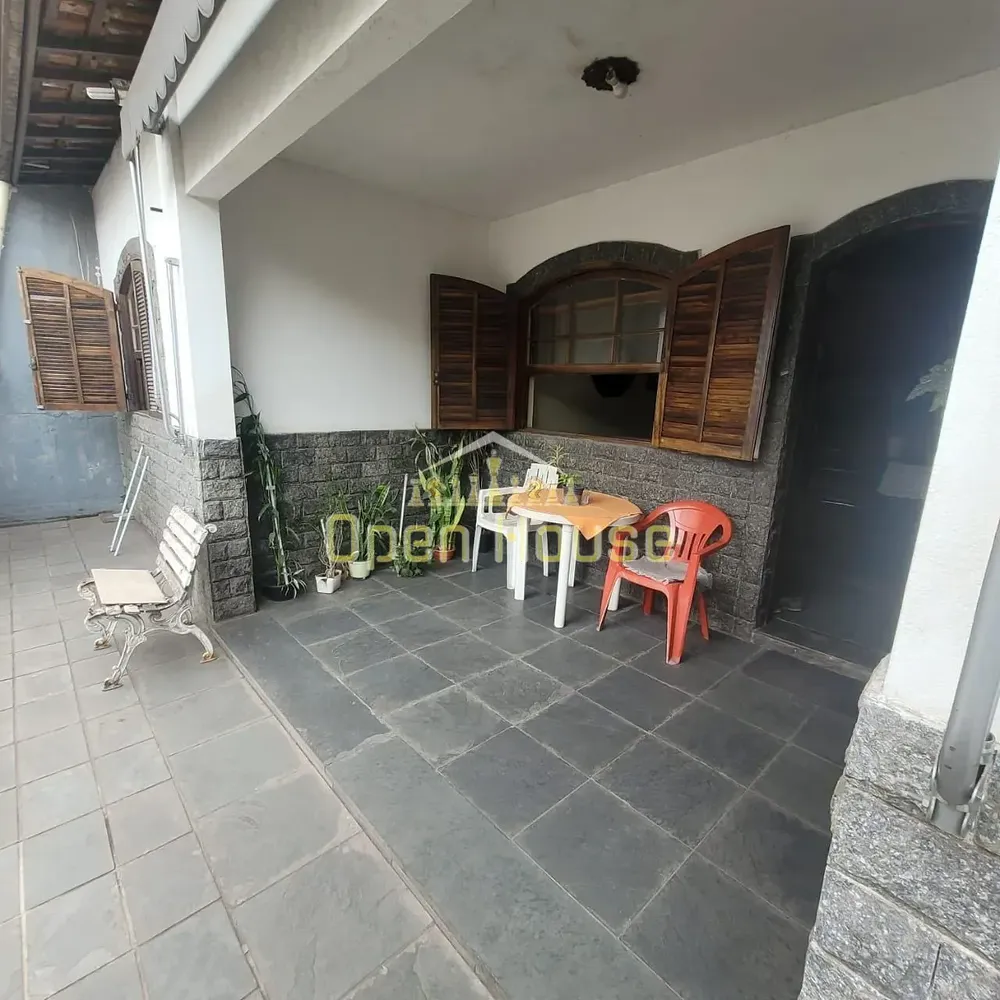 Casa, 3 quartos, 208 m² - Foto 2