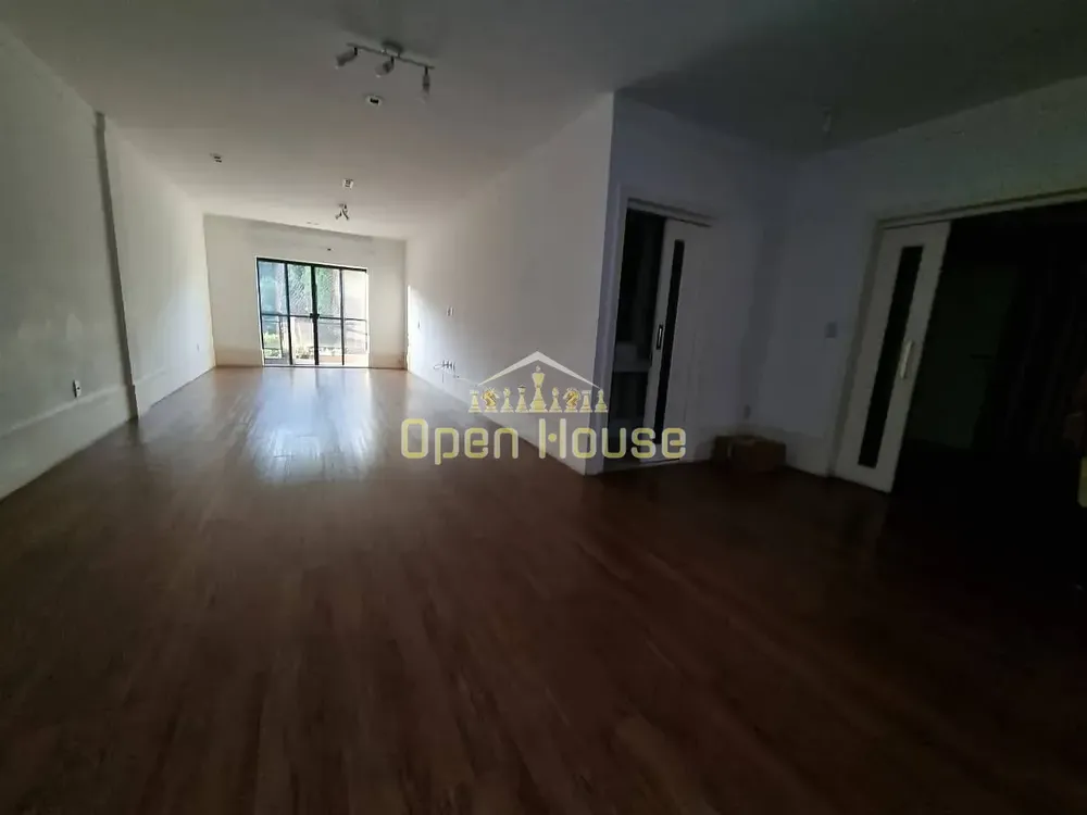Apartamento, 3 quartos, 203 m² - Foto 2