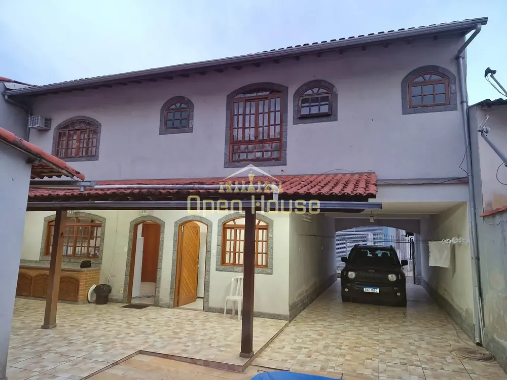 Casa, 4 quartos, 283 m² - Foto 1