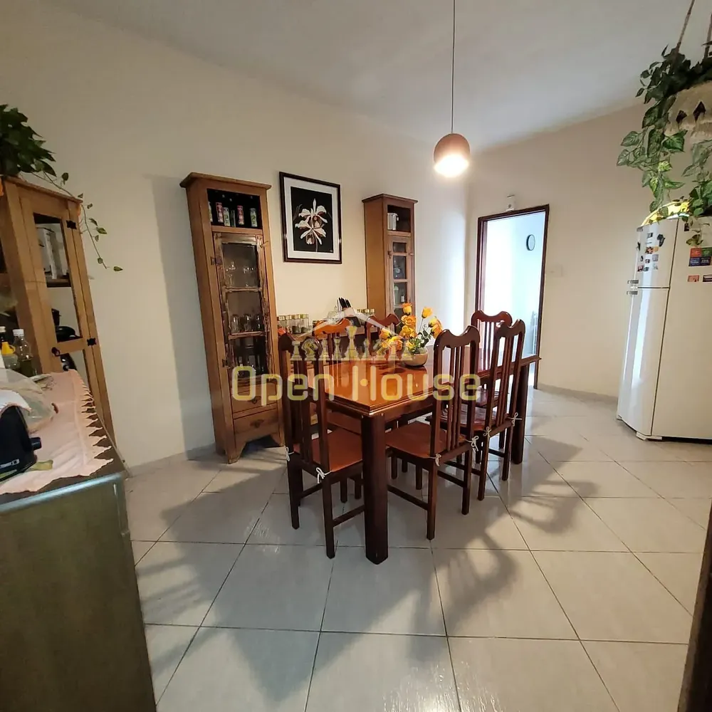 Casa, 3 quartos, 154 m² - Foto 1