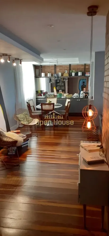 Apartamento, 3 quartos, 196 m² - Foto 1