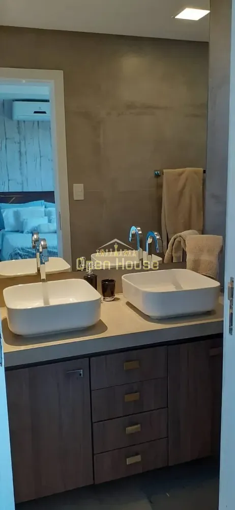 Apartamento, 3 quartos, 196 m² - Foto 10