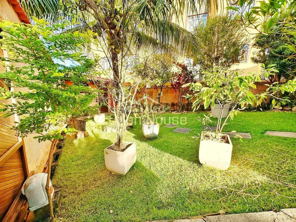 Casa, 3 quartos, 201 m² - Foto 2