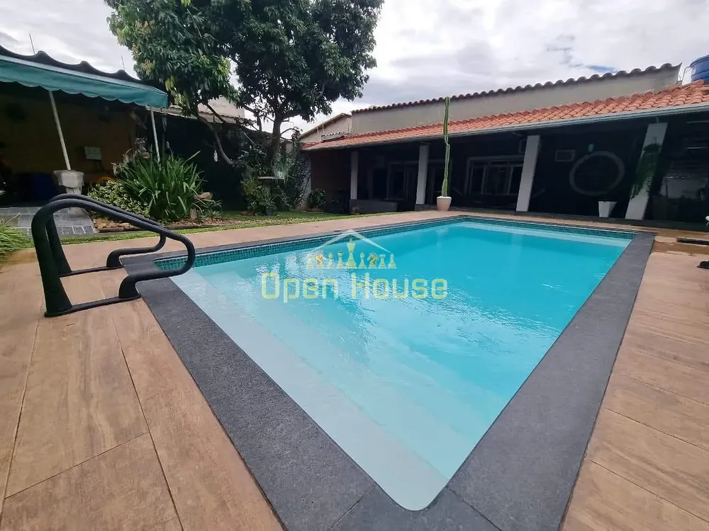 Casa, 3 quartos, 165 m² - Foto 1
