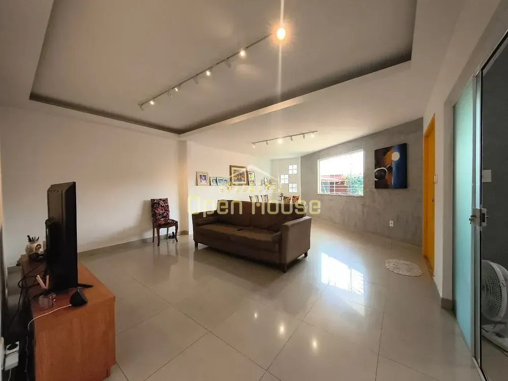 Casa, 4 quartos, 196 m² - Foto 10