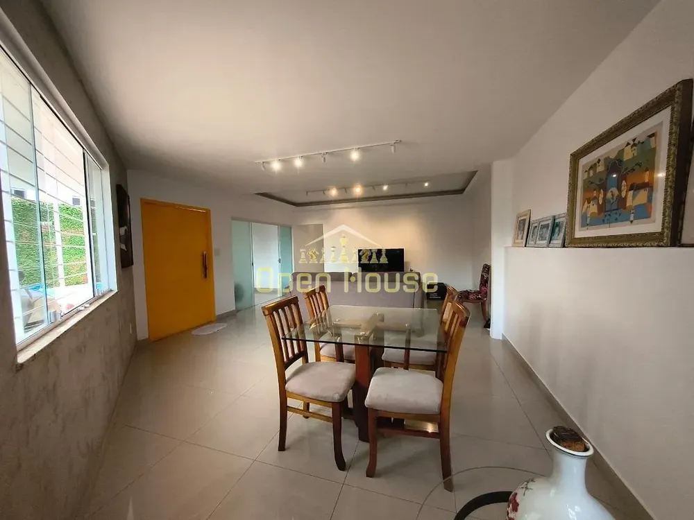 Casa, 4 quartos, 196 m² - Foto 4