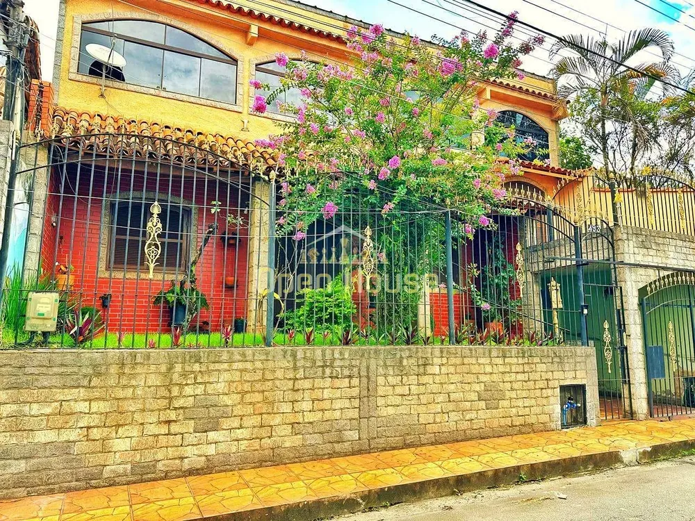 Casa, 4 quartos, 120 m² - Foto 1