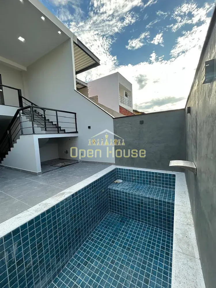 Casa, 3 quartos, 187 m² - Foto 1