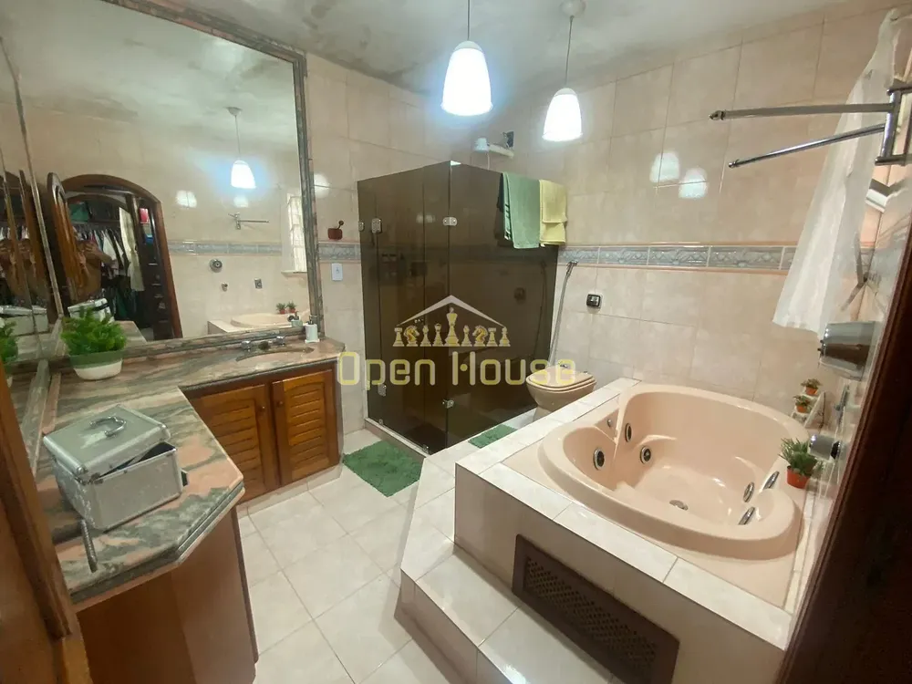 Apartamento, 3 quartos, 232 m² - Foto 21