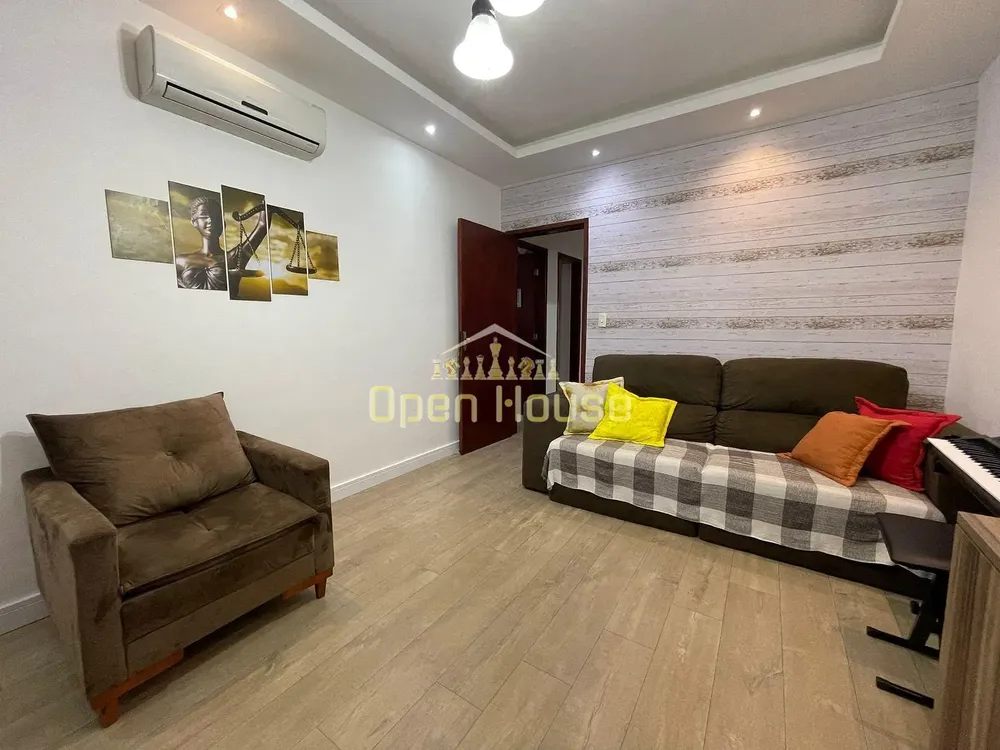 Casa, 3 quartos, 220 m² - Foto 1