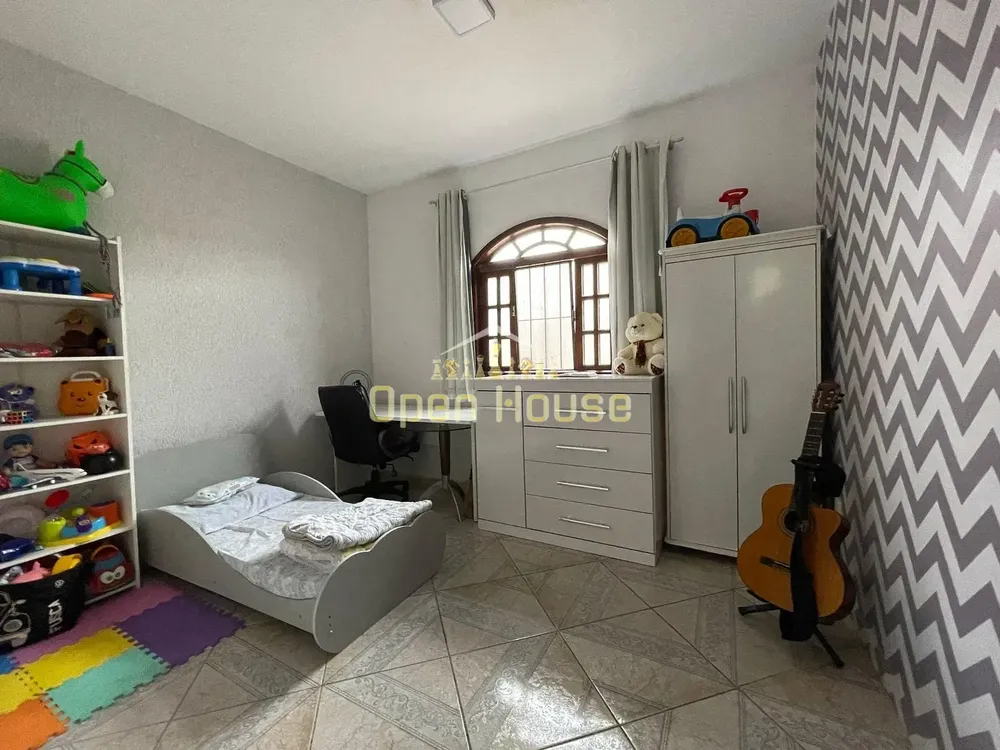 Casa, 3 quartos, 220 m² - Foto 4