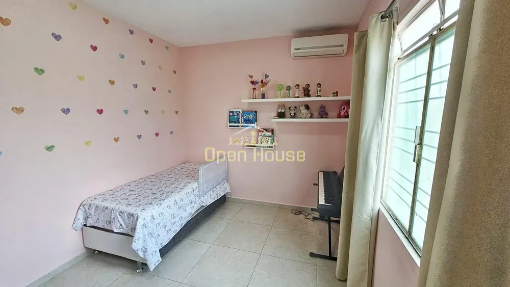 Casa, 3 quartos, 157 m² - Foto 2