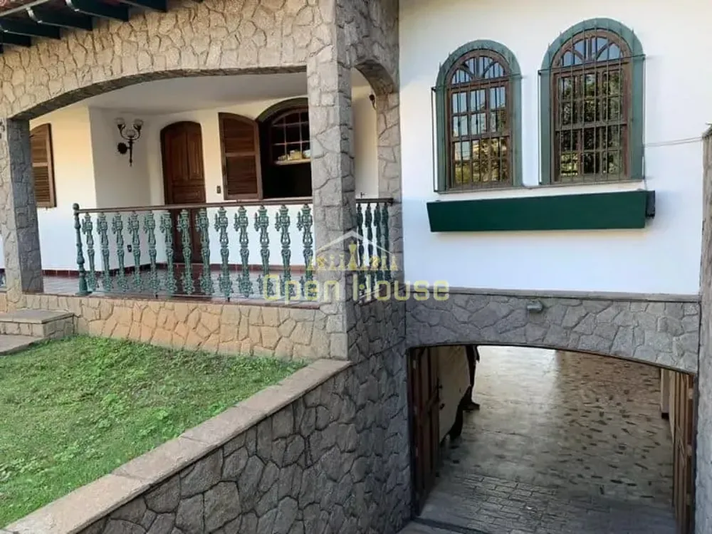 Casa, 4 quartos, 480 m² - Foto 1